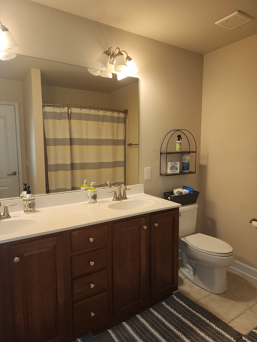Shared Hall Bath