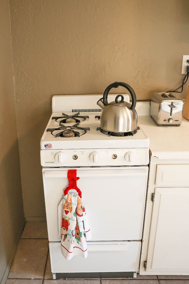 Furnished Finder property 613700_1 photo 12