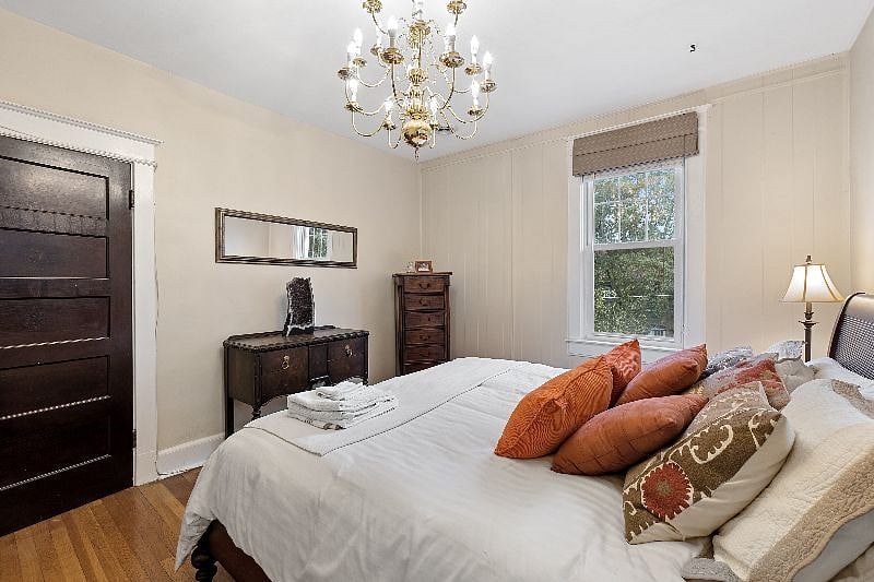 Furnished Finder property 613707_1 photo 32