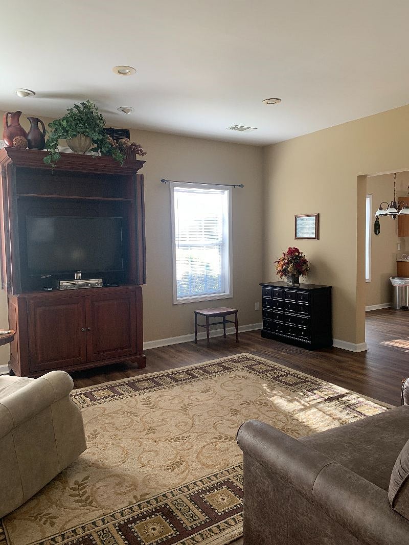 Furnished Finder property 613728_1 photo 1