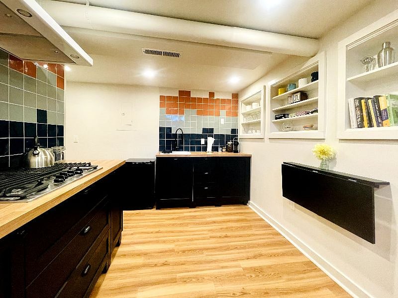 Furnished Finder property 613754_1 photo 12