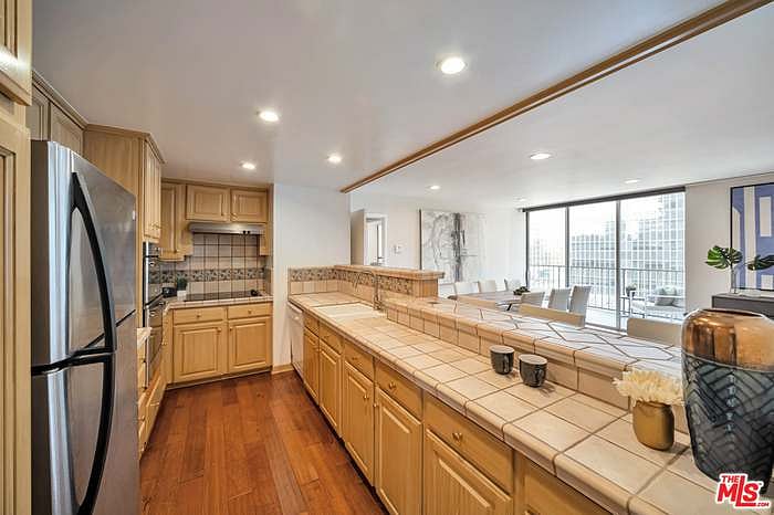 Furnished Finder property 613758_1 photo 8