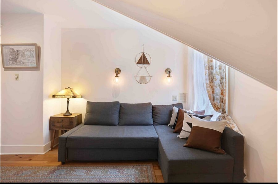 Private master suite