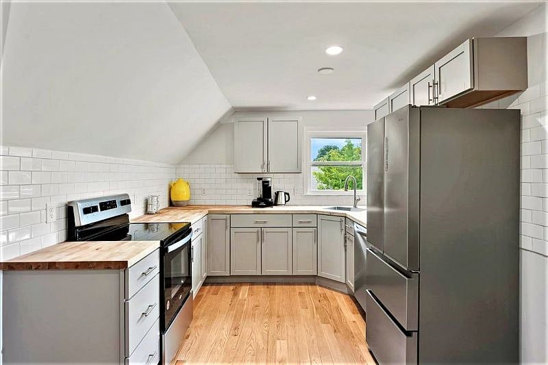 Furnished Finder property 613840_1 photo 9