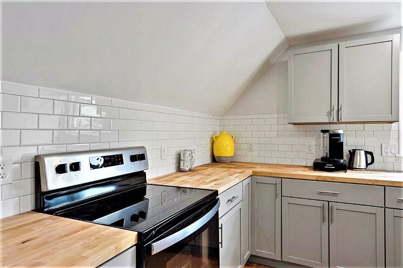 Furnished Finder property 613840_1 photo 11