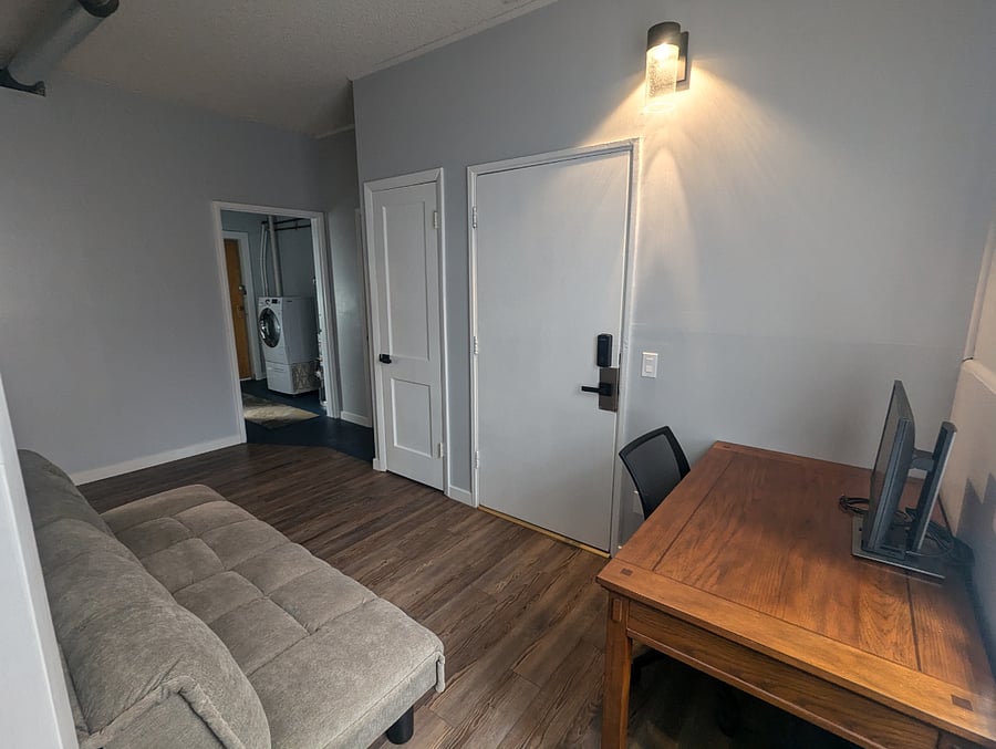 Furnished Finder property 613863_1 photo 9