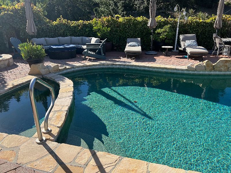 Furnished Finder property 613914_1 photo 17
