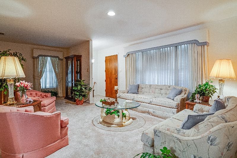Furnished Finder property 613930_1 photo 3