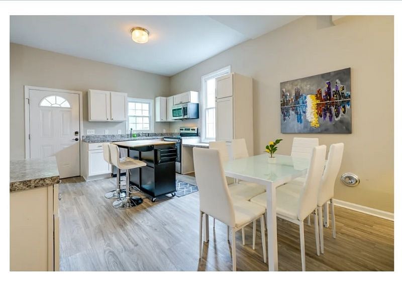Furnished Finder property 613954_1 photo 8