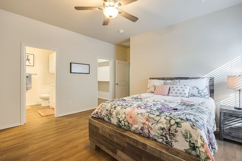Furnished Finder property 613986_1 photo 12