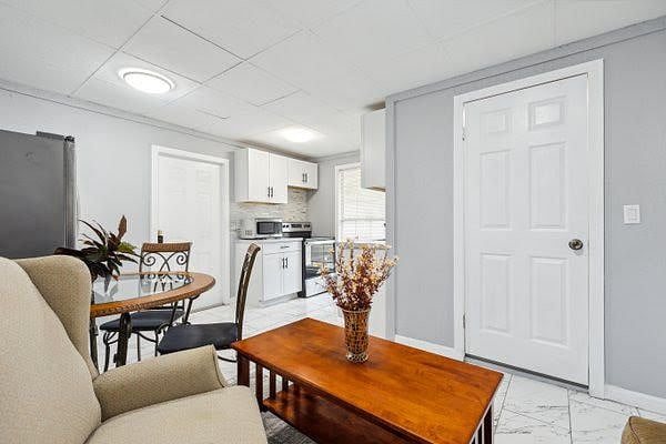Furnished Finder property 614029_1 photo 14