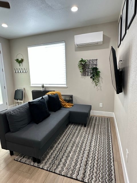 Furnished Finder property 614099_1 photo 9