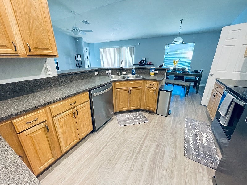 Furnished Finder property 614145_1 photo 41