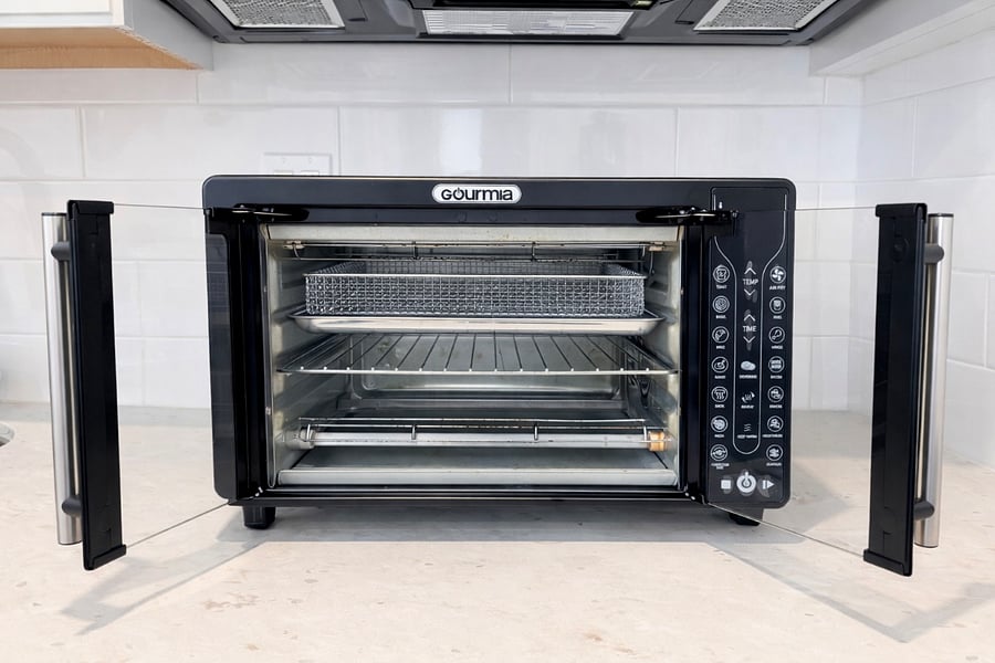 Full-function countertop oven with air fryer  bake, roast, broil & reheat just like a traditional stove.