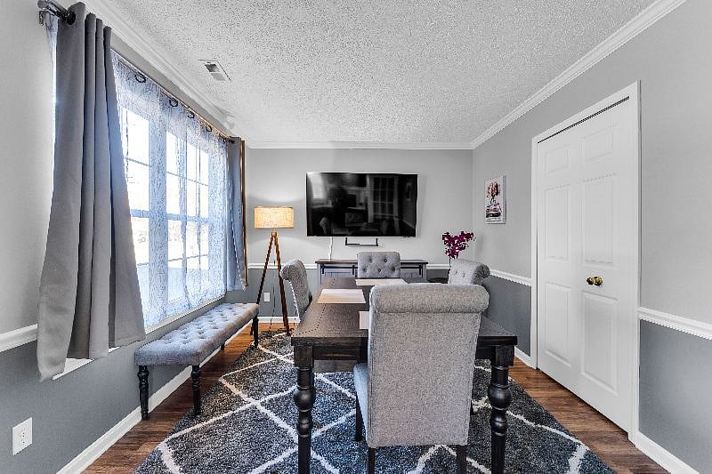 Furnished Finder property 614158_1 photo 6