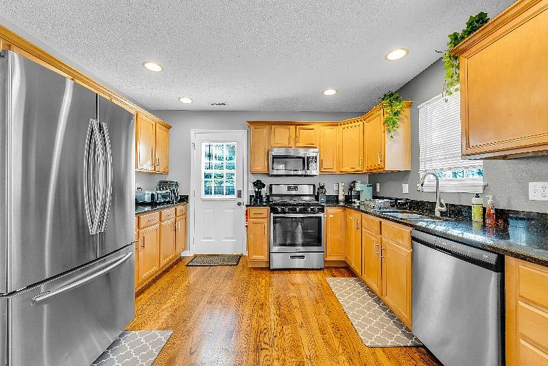 Furnished Finder property 614158_1 photo 7