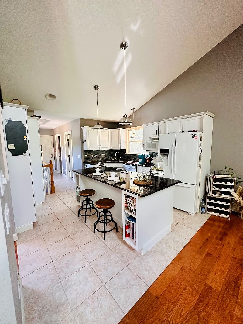 Furnished Finder property 614421_1 photo 4