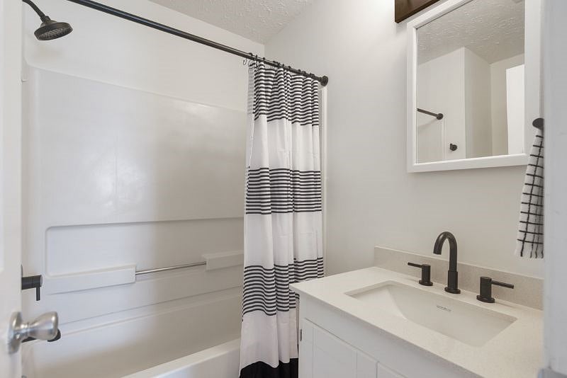 Furnished Finder property 614540_1 photo 22