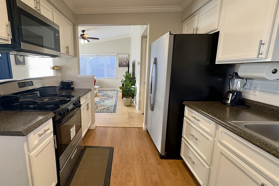 Furnished Finder property 614643_1 photo 12