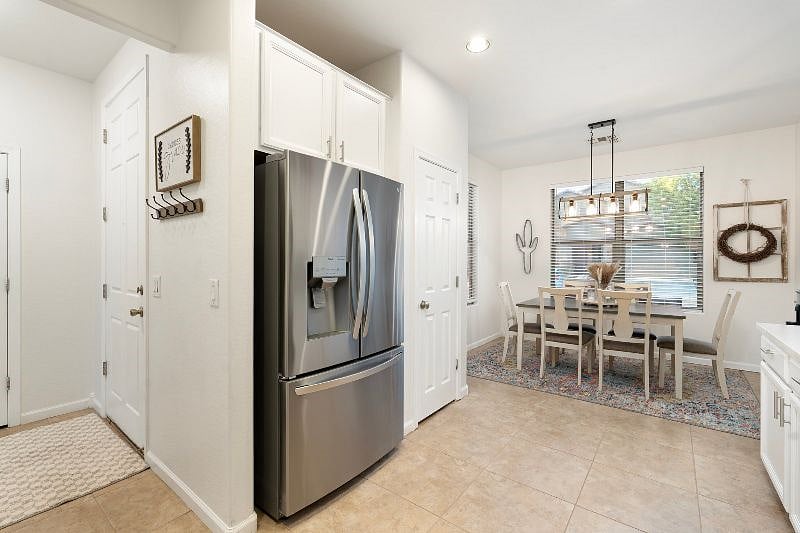 Furnished Finder property 614750_1 photo 11