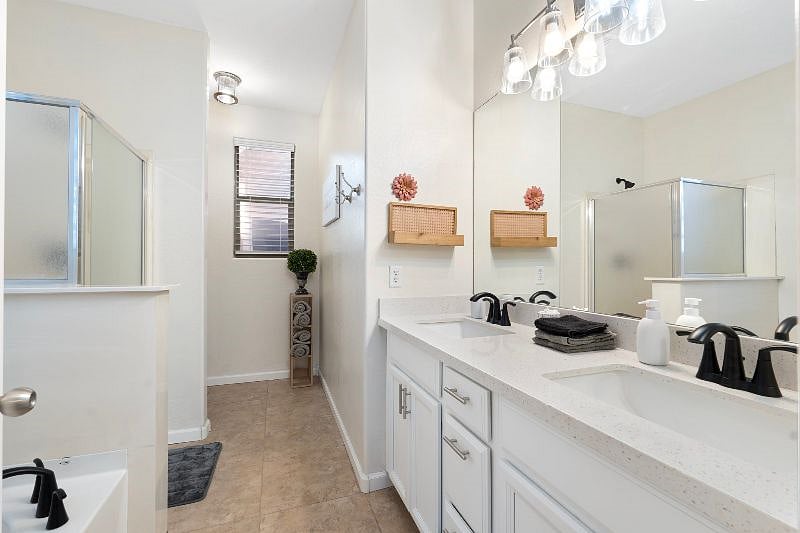 Furnished Finder property 614750_1 photo 22