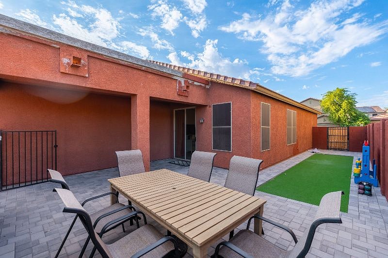 Furnished Finder property 614750_1 photo 32