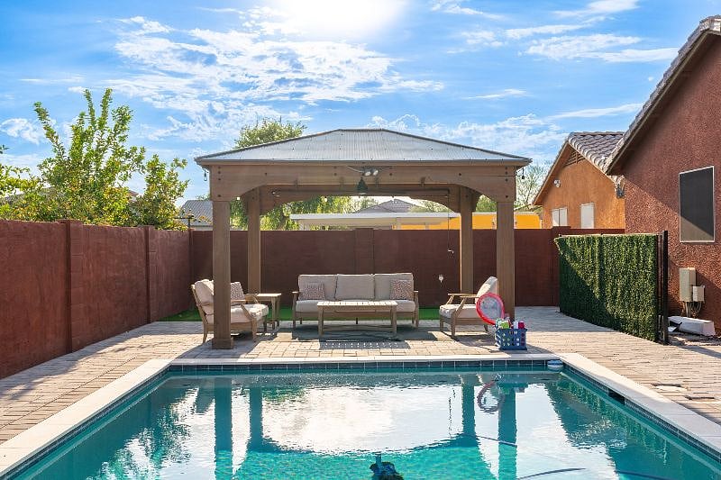 Furnished Finder property 614750_1 photo 39