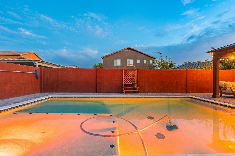 Furnished Finder property 614750_1 photo 74