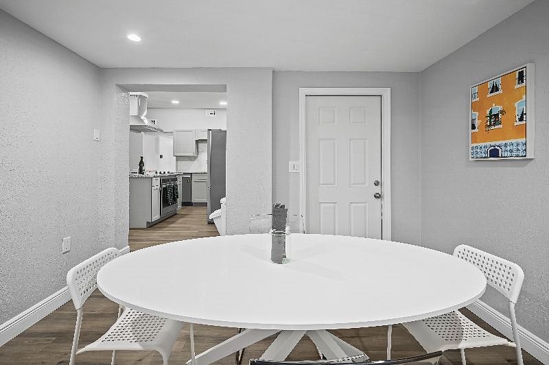 Furnished Finder property 614776_1 photo 8