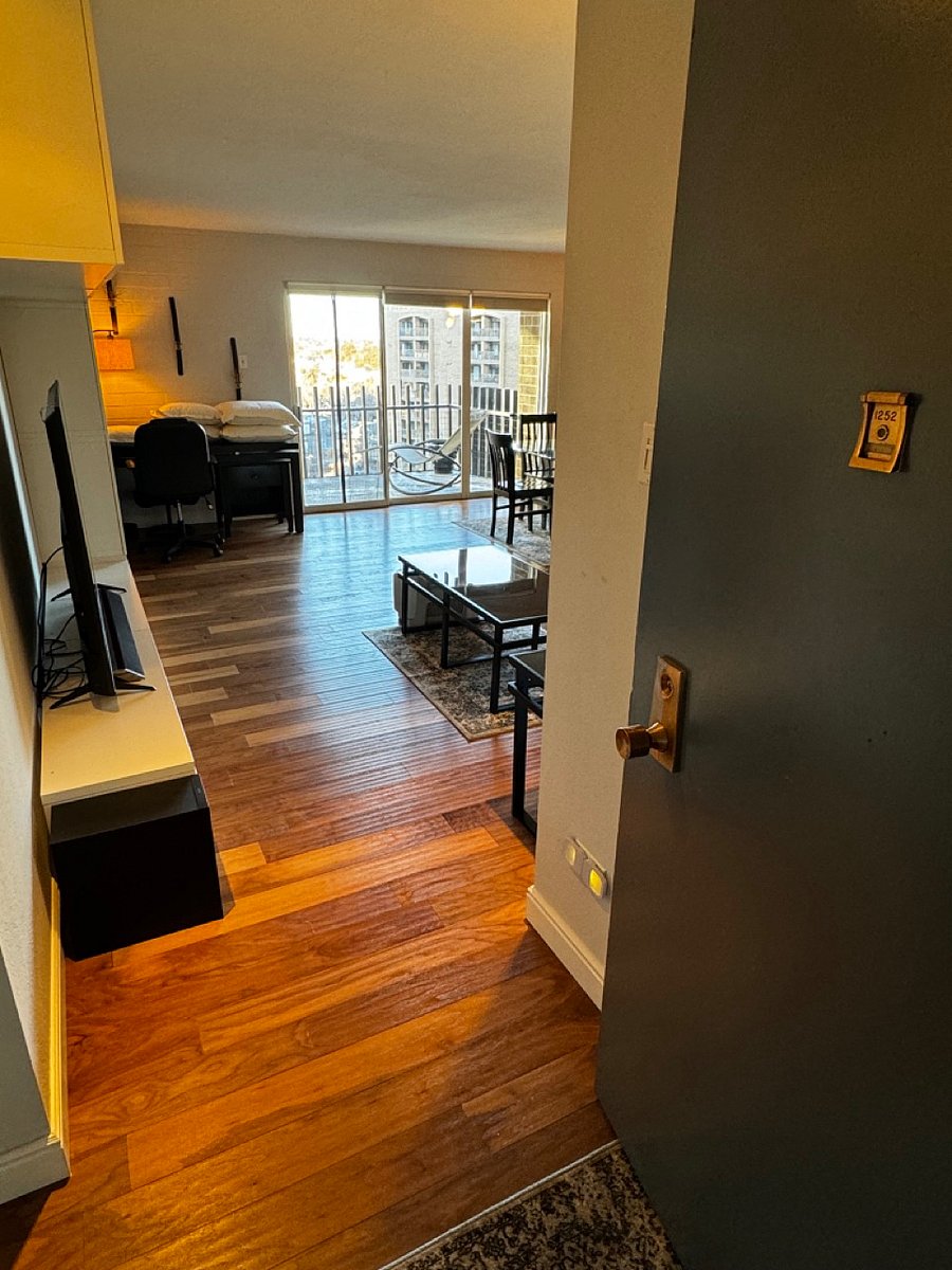 Furnished Finder property 614842_1 photo 25