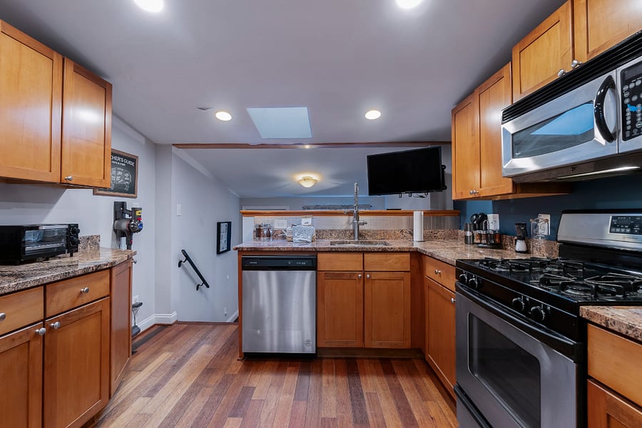 Furnished Finder property 614852_1 photo 4