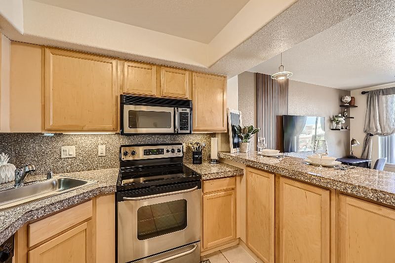 Furnished Finder property 614860_1 photo 3