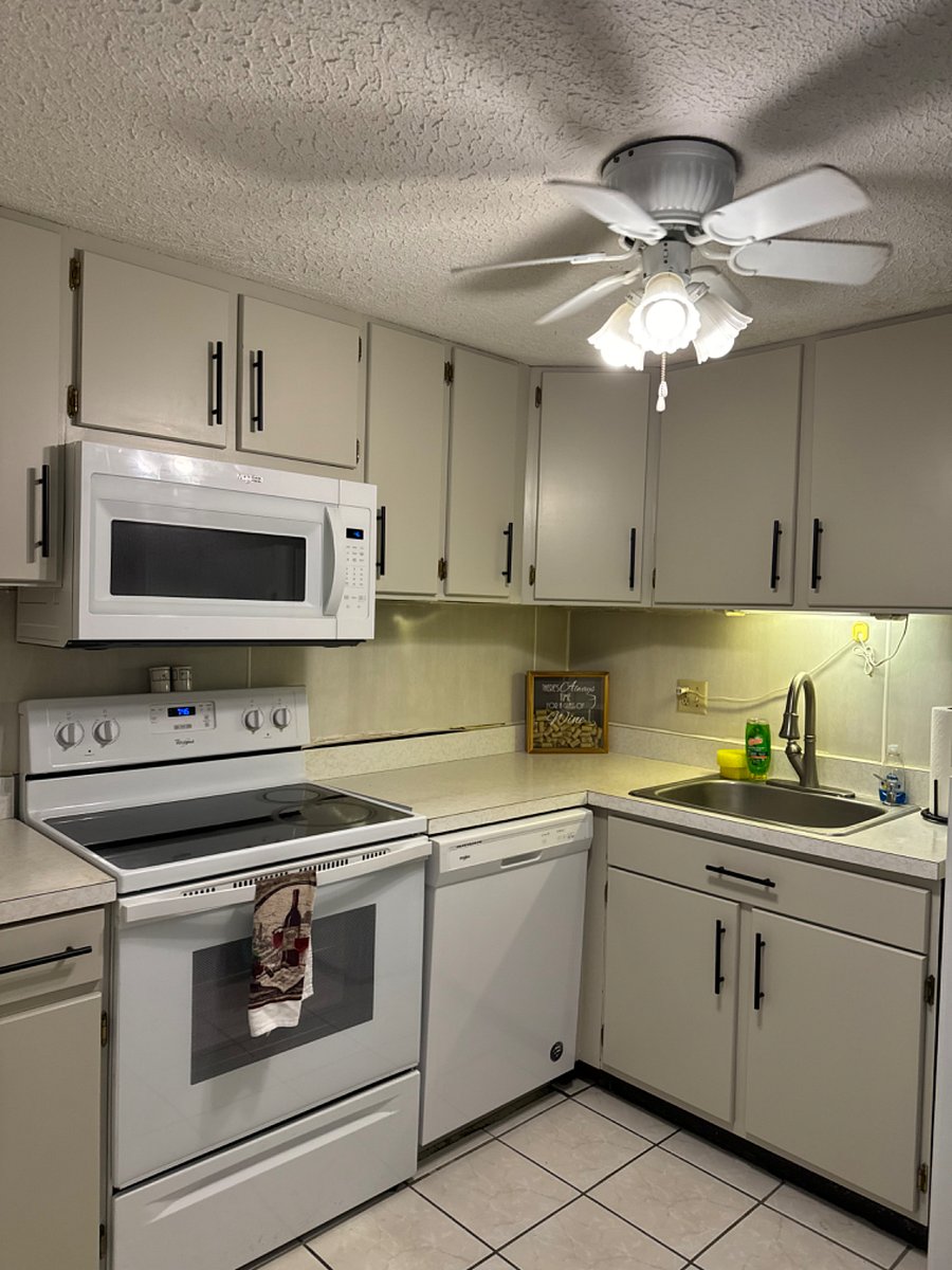 Furnished Finder property 614937_1 photo 3