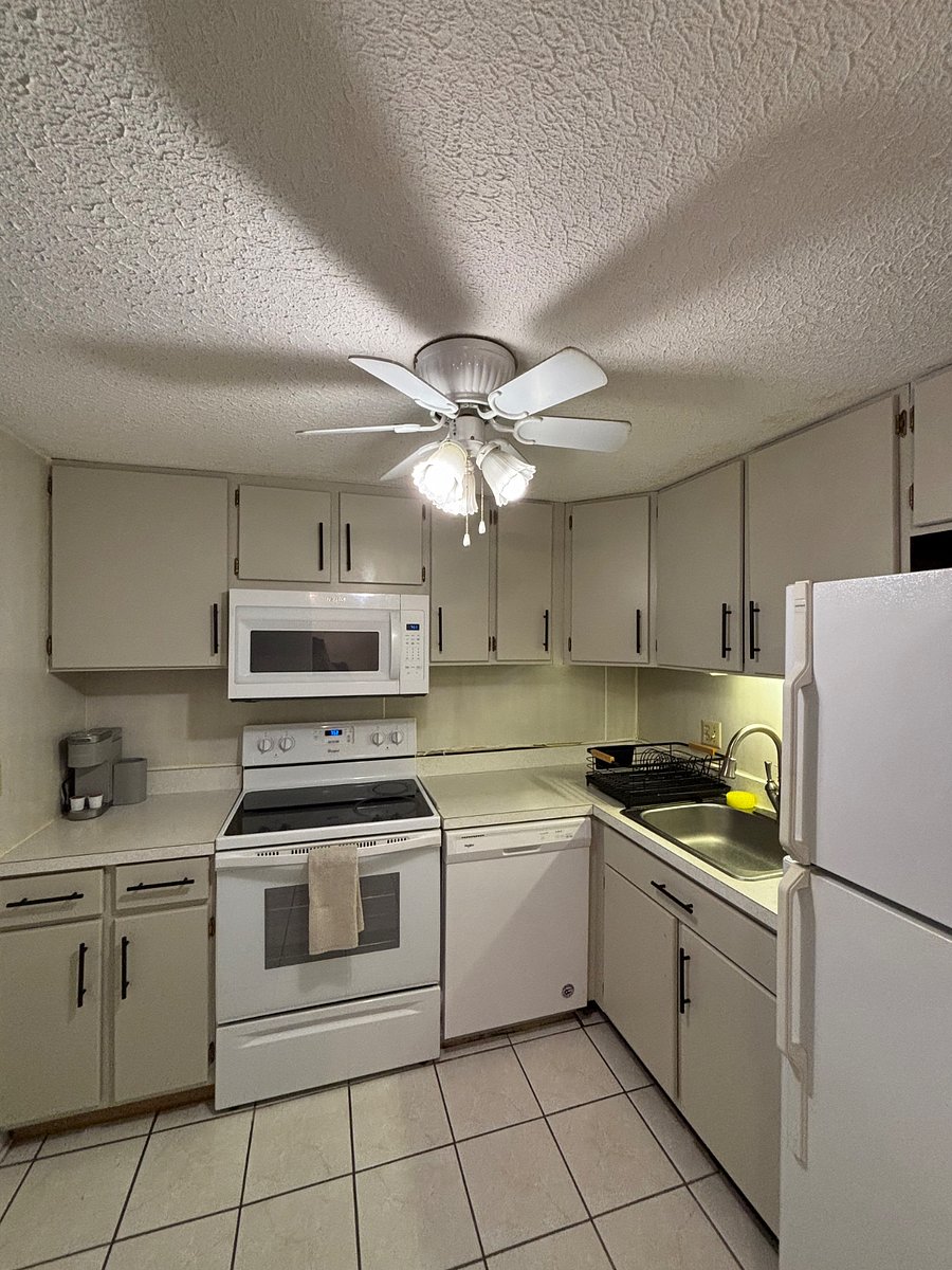Furnished Finder property 614937_1 photo 17