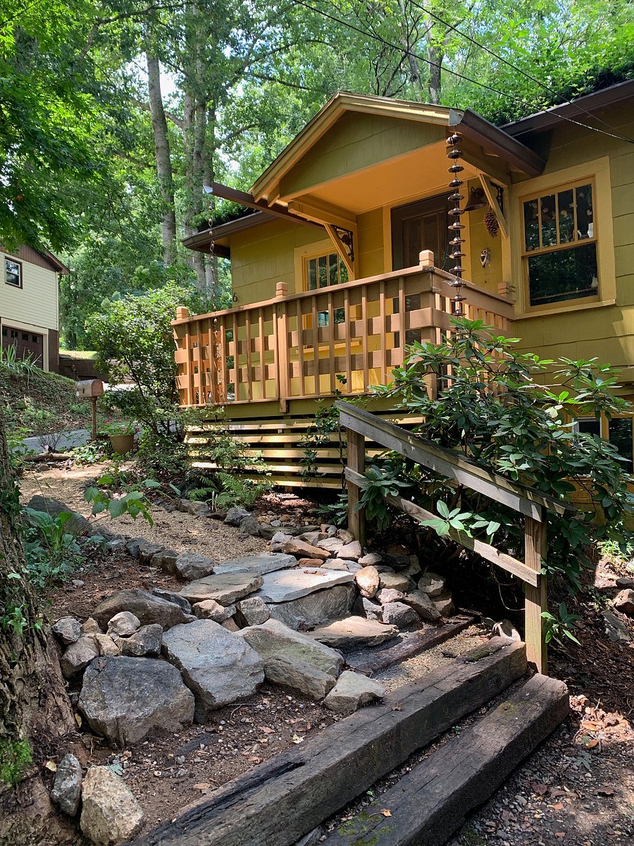 Steps and sidewalk from driveway