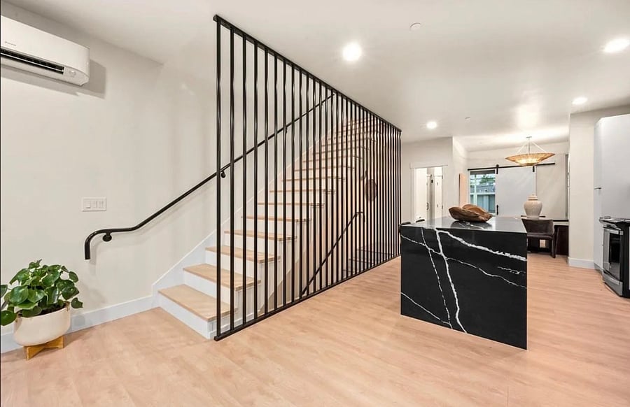 Furnished Finder property 615101_1 photo 9
