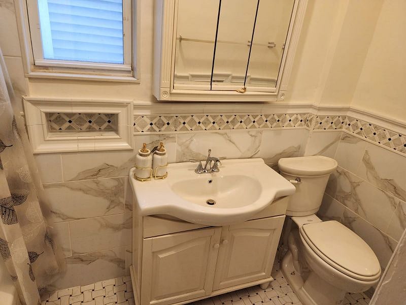Furnished Finder property 615118_1 photo 4