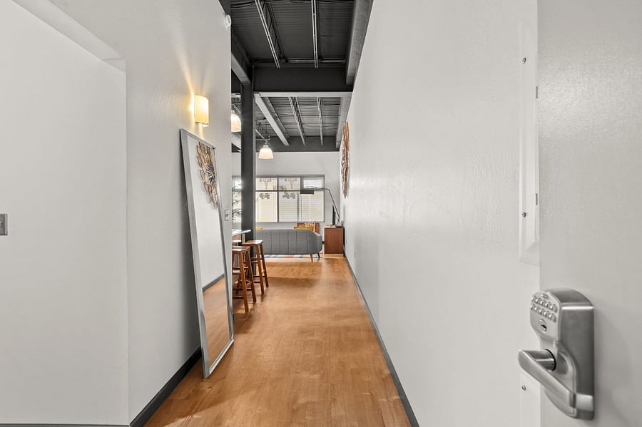 Furnished Finder property 615119_1 photo 11