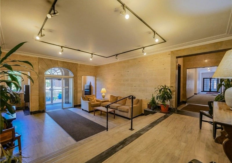 lobby - secured entry