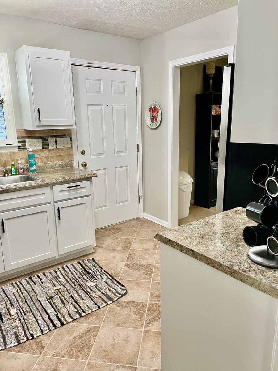 Furnished Finder property 615147_1 photo 15