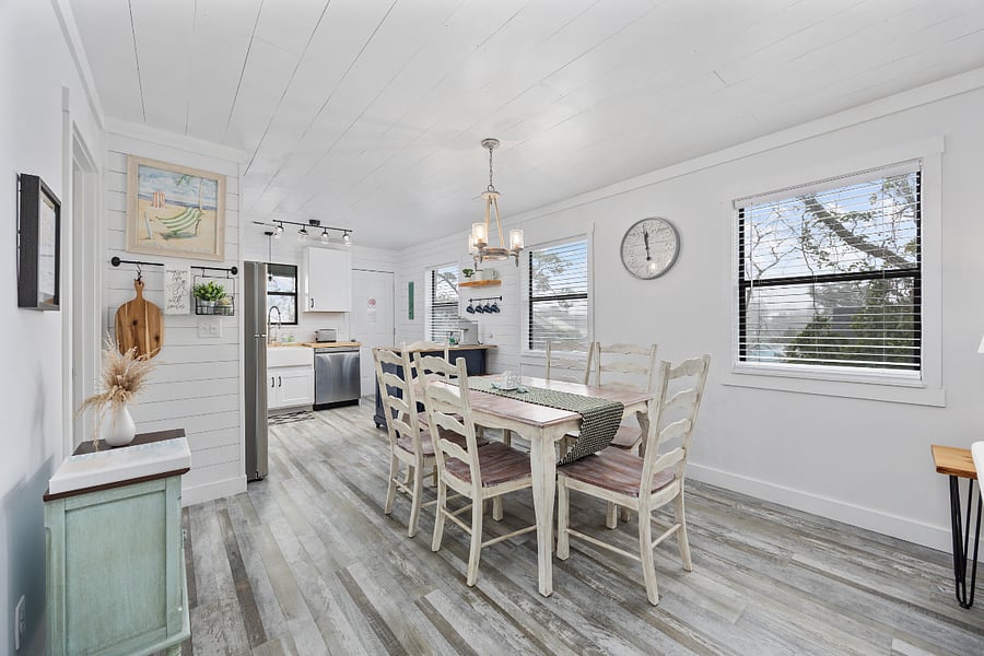 Furnished Finder property 615170_1 photo 10
