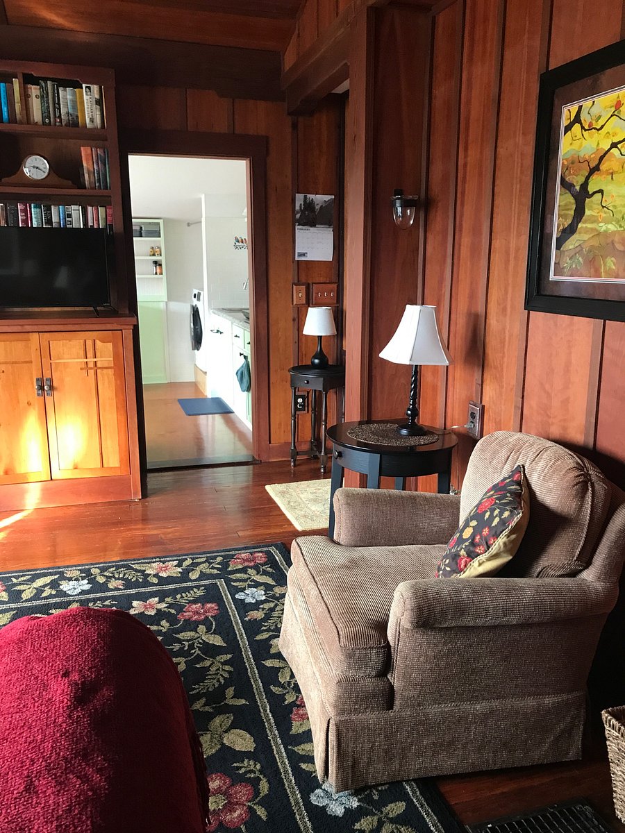 Furnished Finder property 615219_1 photo 14