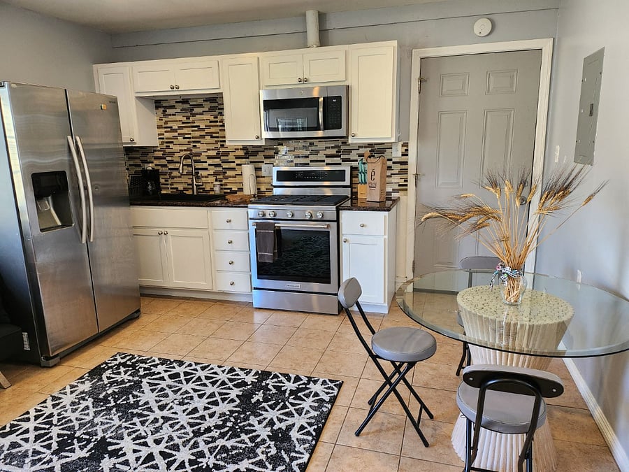 Furnished Finder property 615242_1 photo 12
