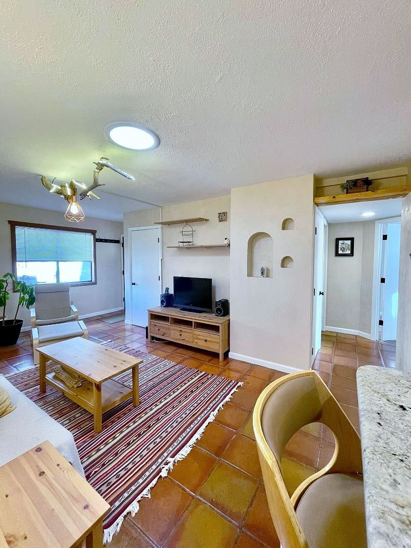 Furnished Finder property 615255_1 photo 10