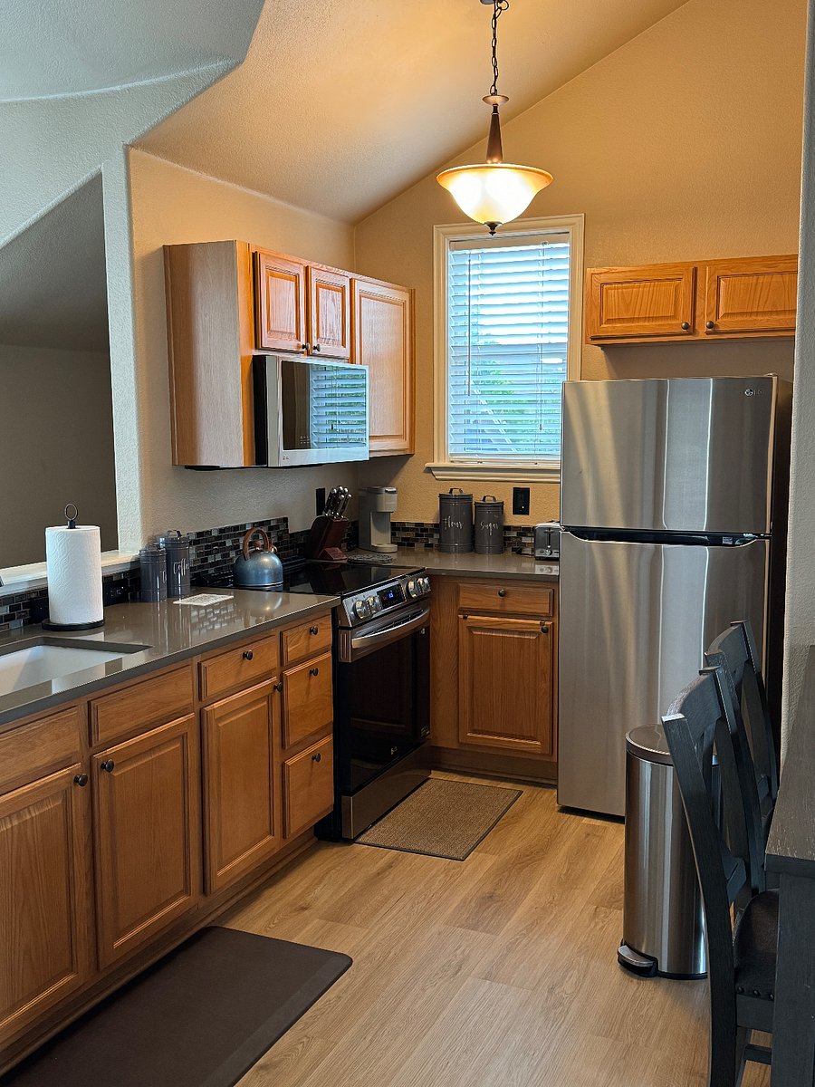 Furnished Finder property 615256_1 photo 4