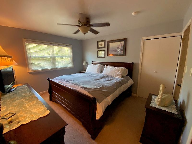 2nd Bedroom, King Bed