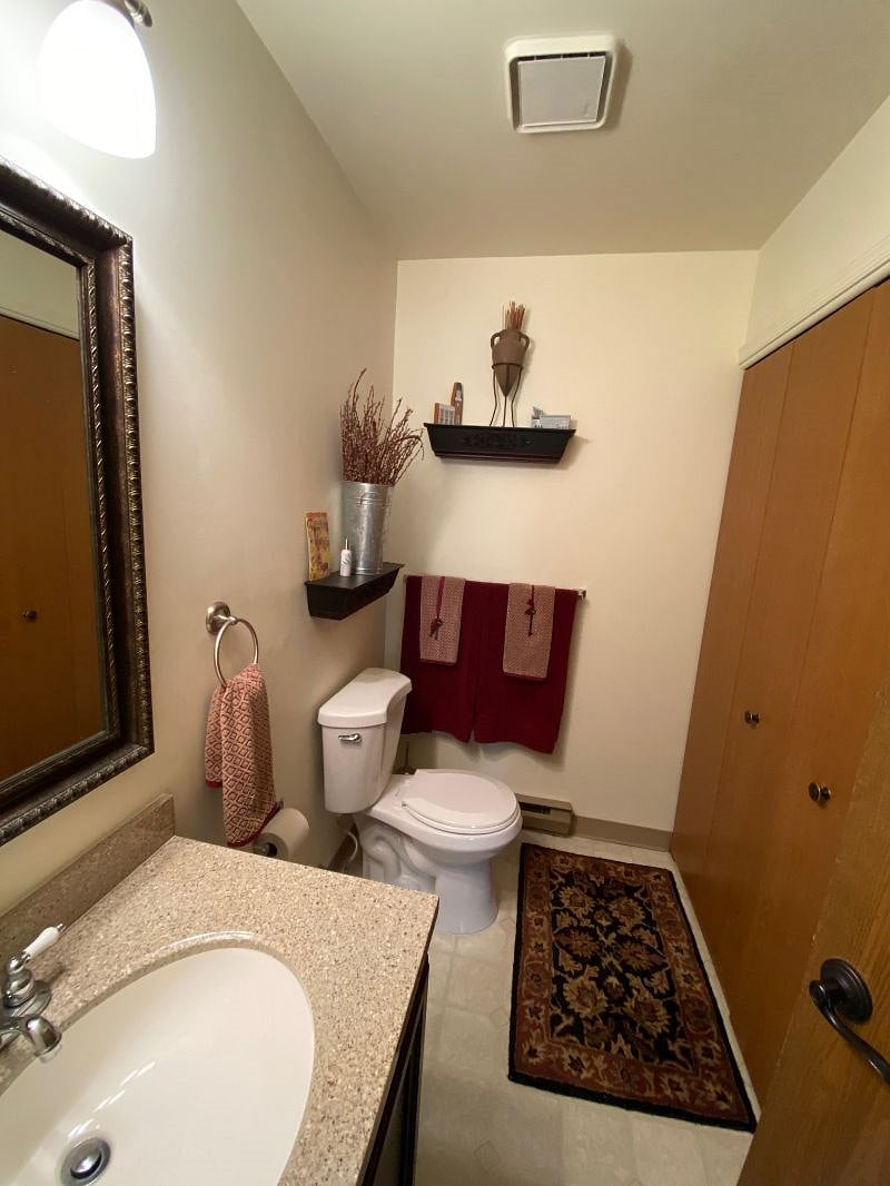Downstairs Half Bath with Full Washer and Dryer
