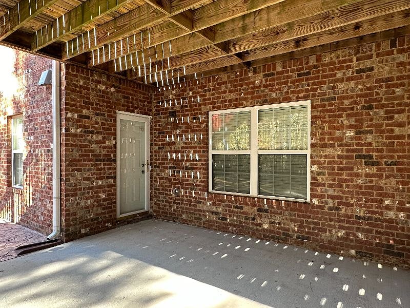Private Entrance