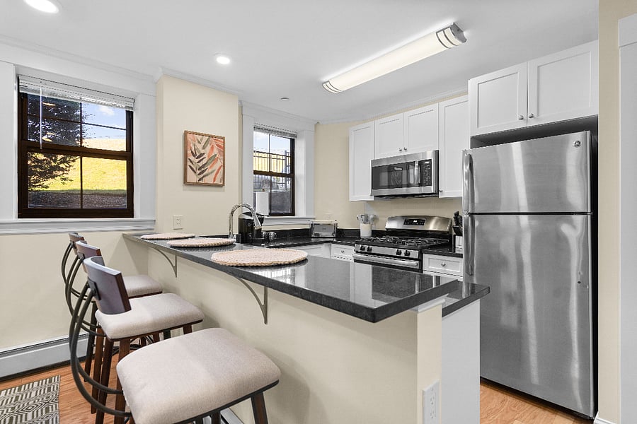 Furnished Finder property 615339_1 photo 3
