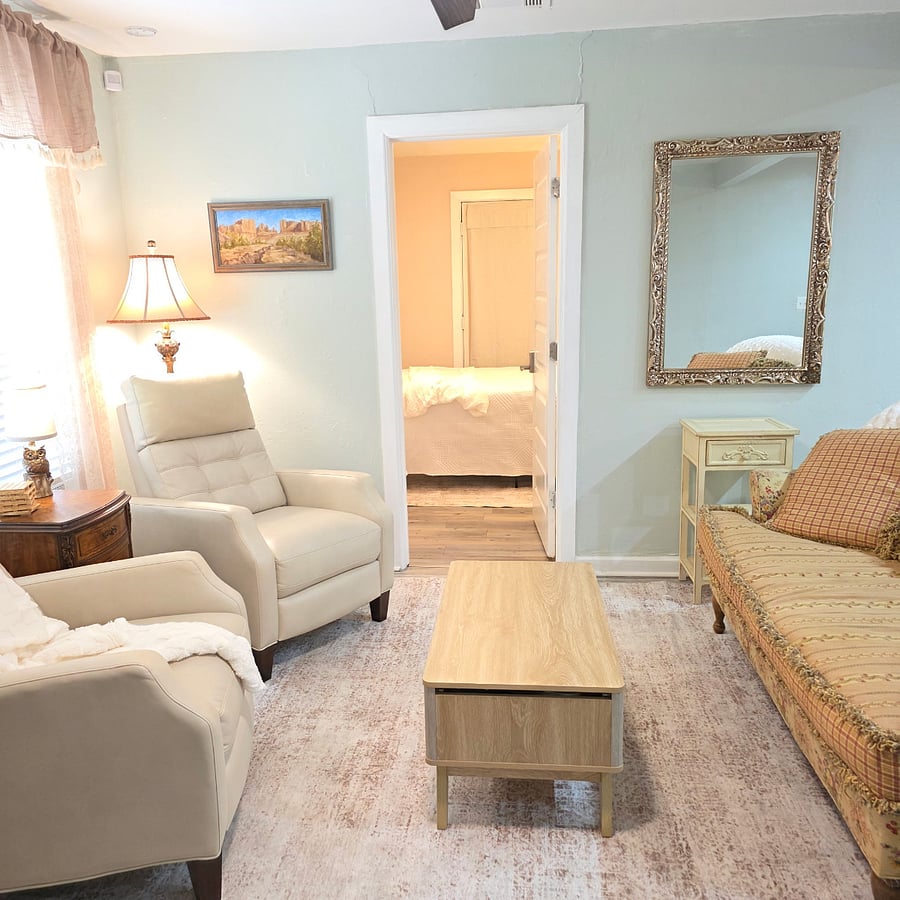 Furnished Finder property 615368_3 photo 6